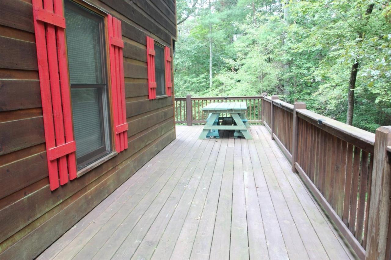 Laughing Bear Cabin Vila Ellijay Exterior foto